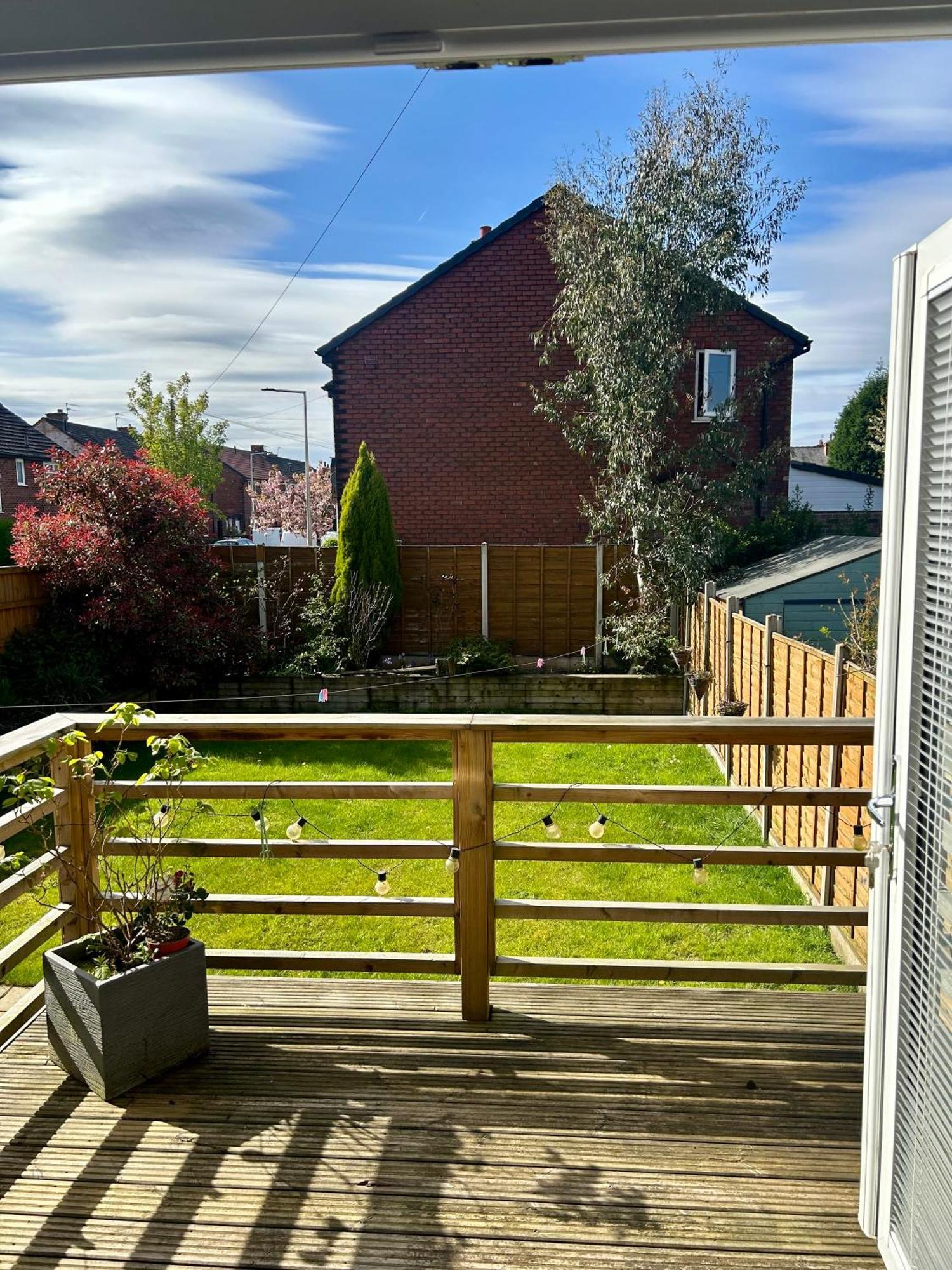 Quiet Double Bedroom With Garden View, Breakfast Hazel Grove Exterior foto